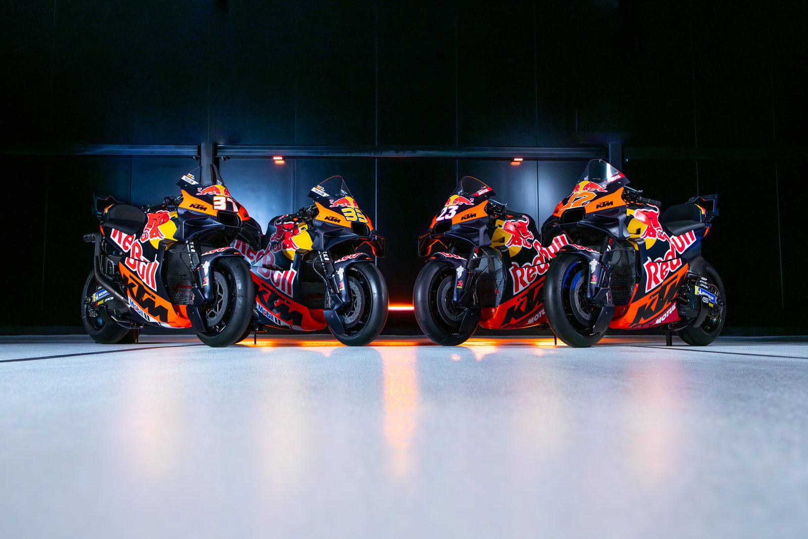 KTM MotoGP bikes with a 1,000cc engine